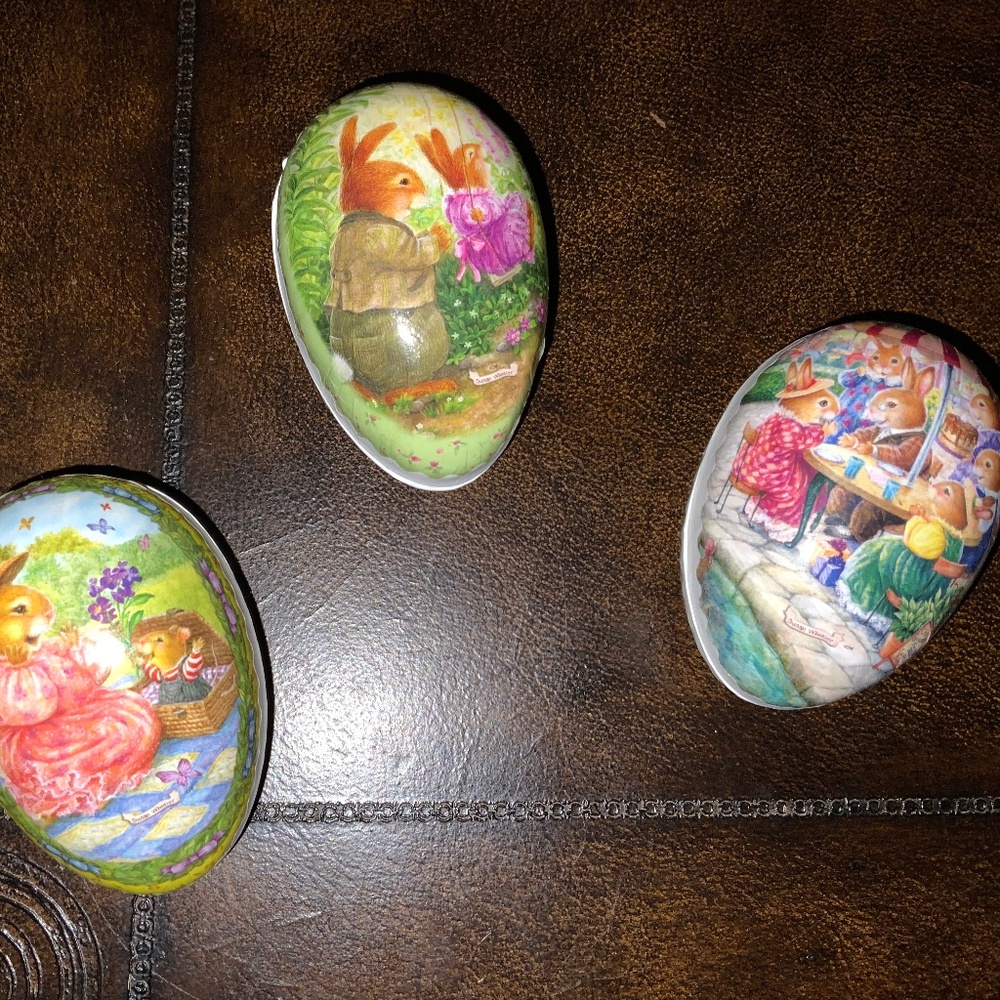 Holly Pond Hill Easter Eggs